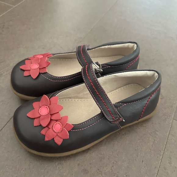 See Kai Run Mary Janes - Toddler size 11 - Picture 3 of 7